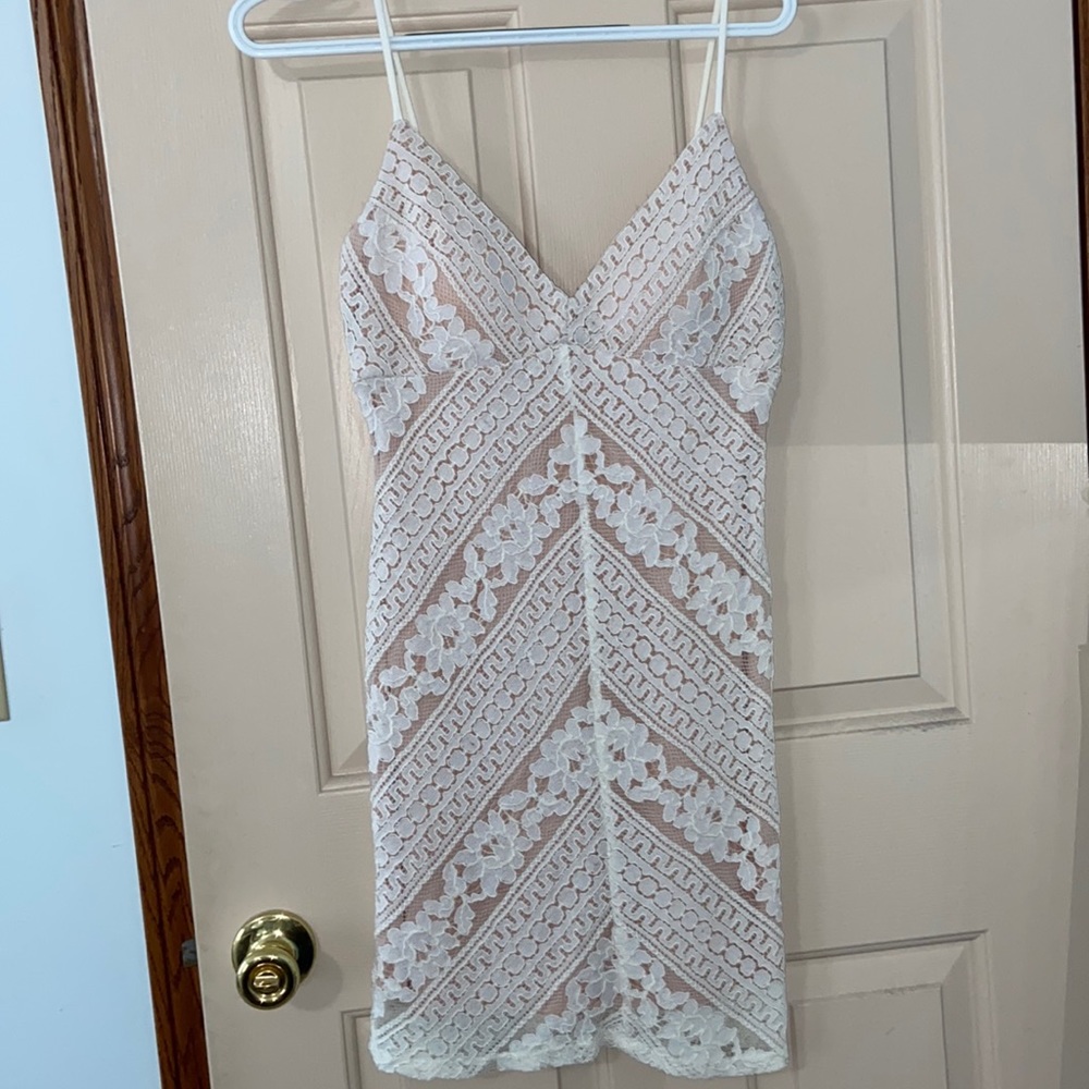 Reign On white lace dress size 3/4